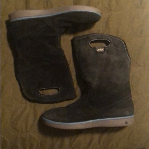 bogs suede boots